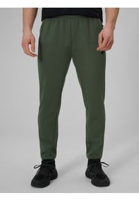 4f - 4F Spodnie treningowe szybkoschnące męskie - khaki S. Kolor: oliwkowy, brązowy, wielokolorowy. Materiał: materiał. Sport: fitness #2