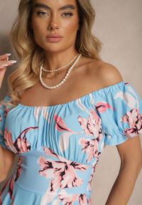 Renee - Niebieska Sukienka z Bawełną Rozkloszowana w Kwiatowy Print z Dekoltem Łódką Annirna. Okazja: na co dzień, na randkę. Typ kołnierza: dekolt w łódkę. Kolor: niebieski. Wzór: kwiaty, nadruk. Typ sukienki: rozkloszowane. Materiał: bawełna. Długość rękawa: krótki rękaw. Sezon: lato, wiosna. Styl: elegancki, casual #5