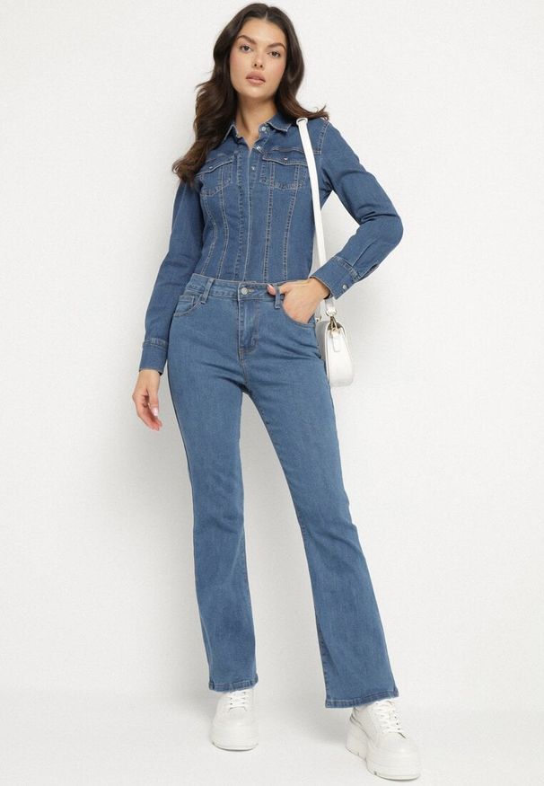 Born2be - Niebieskie Jeansy Dzwony z Bawełną Barilen. Okazja: na co dzień. Stan: podwyższony. Kolor: niebieski. Styl: vintage, boho, klasyczny, casual