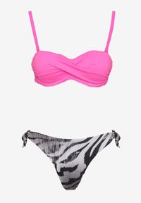 Renee - Różowe Bikini 2 Pary Majtek Typu Figi i Biustonosz Wiązany na Plecach Galanoria. Kolor: różowy. Wzór: aplikacja #3
