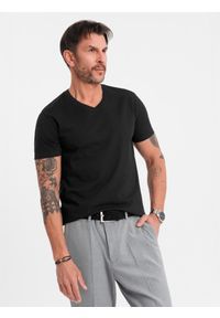 Ombre Clothing - Klasyczna męska bawełniana koszulka z dekoltem w serek BASIC – czarna V1 - Rozmiar: XXL. Typ kołnierza: dekolt w serek. Kolor: czarny. Materiał: bawełna. Styl: klasyczny #8