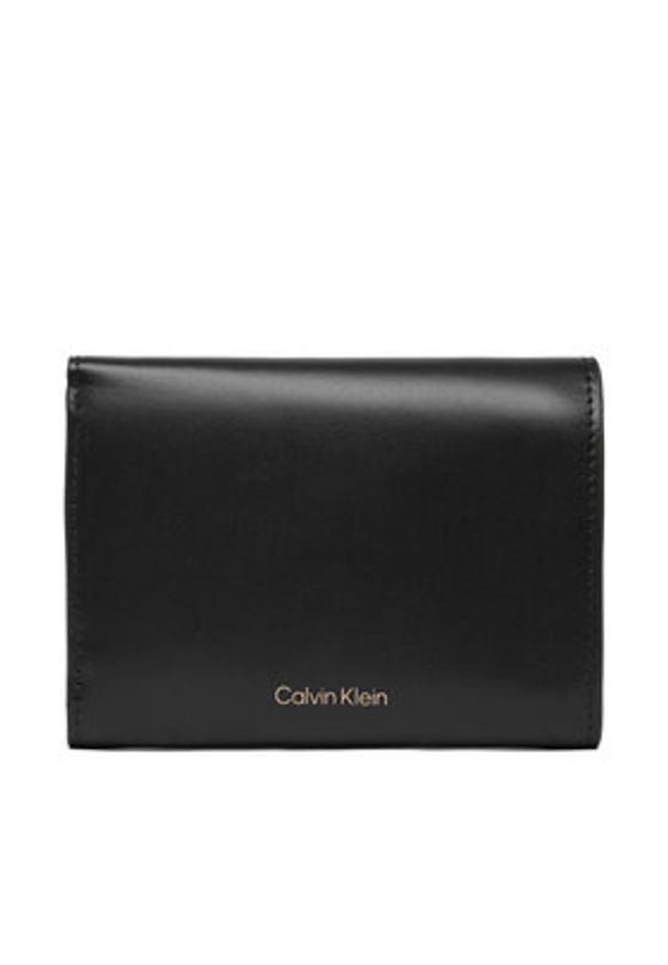 Calvin Klein Portfel Hardware Trifold With Zip Pocket LV04F1116G Czarny. Kolor: czarny. Materiał: skóra