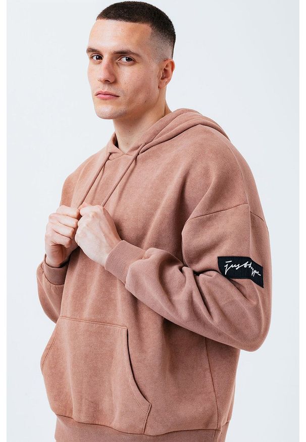 Hype Bluza męska kolor brązowy z kapturem gładka. Typ kołnierza: kaptur. Kolor: brązowy. Materiał: dzianina. Wzór: gładki