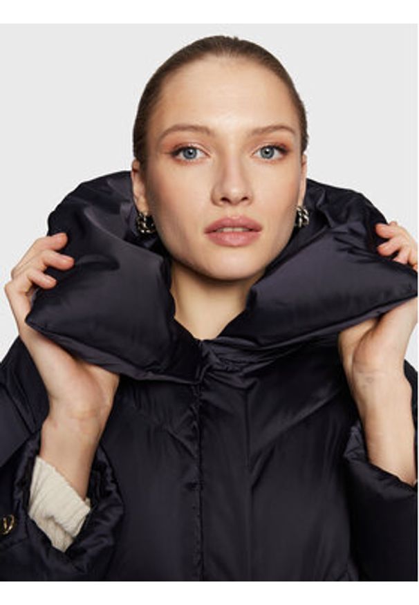 Marella Kurtka puchowa Agnelli 34960227 Granatowy Regular Fit. Kolor: niebieski. Materiał: syntetyk, puch