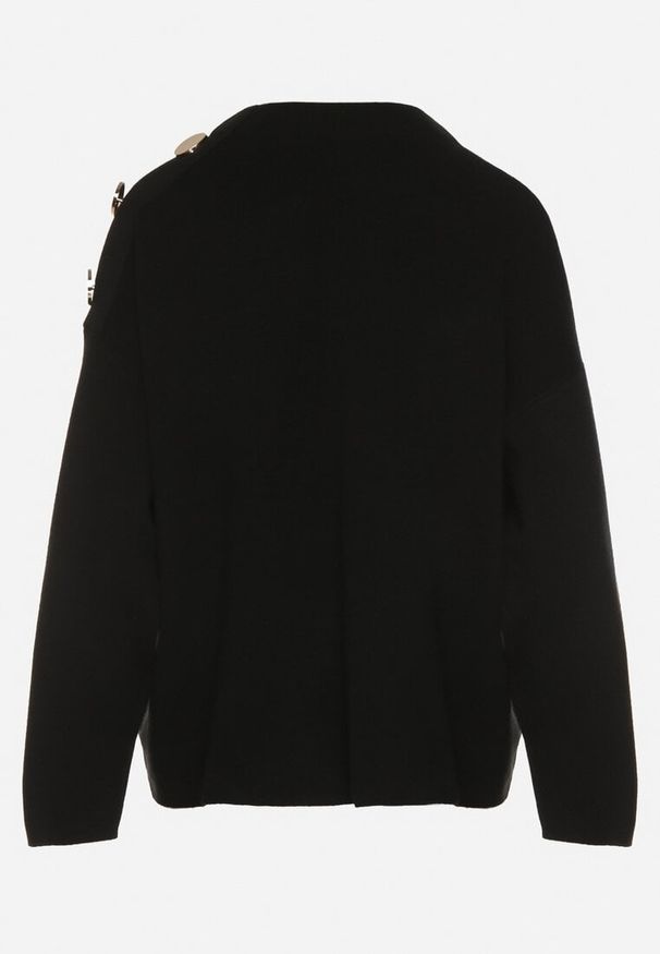 Born2be - Czarny Sweter Ozdobiony Metalicznymi Guzikami Amentia. Typ kołnierza: golf. Kolor: czarny. Materiał: jeans. Wzór: aplikacja. Styl: klasyczny