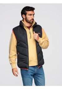 Ombre Clothing - Pikowany męski bezrękawnik z neonowymi akcentami – czarny V4 - Rozmiar: S/M. Typ kołnierza: kołnierzyk stójkowy. Kolor: czarny. Materiał: tkanina, syntetyk, materiał, poliester, guma. Długość rękawa: bez rękawów. Wzór: aplikacja