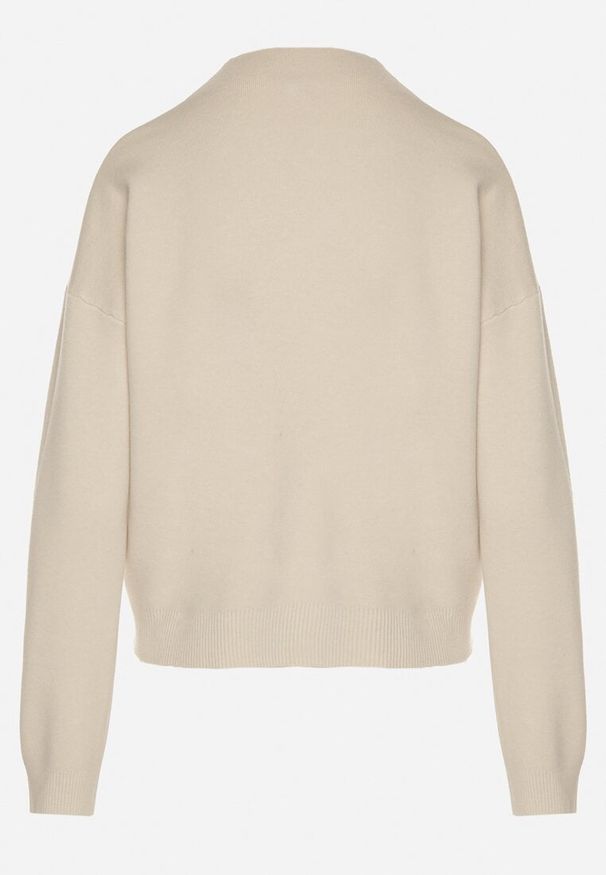 Born2be - Jasnobeżowy Gładki Sweter o Pudełkowym Kroju ze Stójką Unessa. Okazja: na co dzień. Typ kołnierza: kołnierzyk stójkowy. Kolor: beżowy. Materiał: jeans. Wzór: gładki. Styl: casual