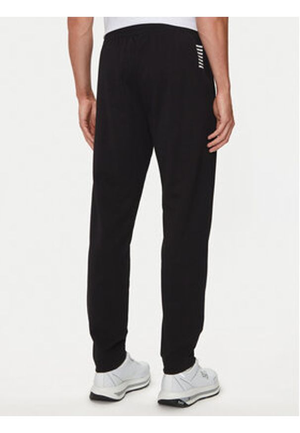 EA7 Emporio Armani Spodnie dresowe 8NPP65 PJVRZ 1200 Czarny Regular Fit. Kolor: czarny. Materiał: bawełna