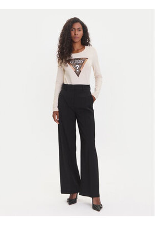 Guess Bluzka W5BI75 J1314 Beżowy Regular Fit. Kolor: beżowy. Materiał: bawełna