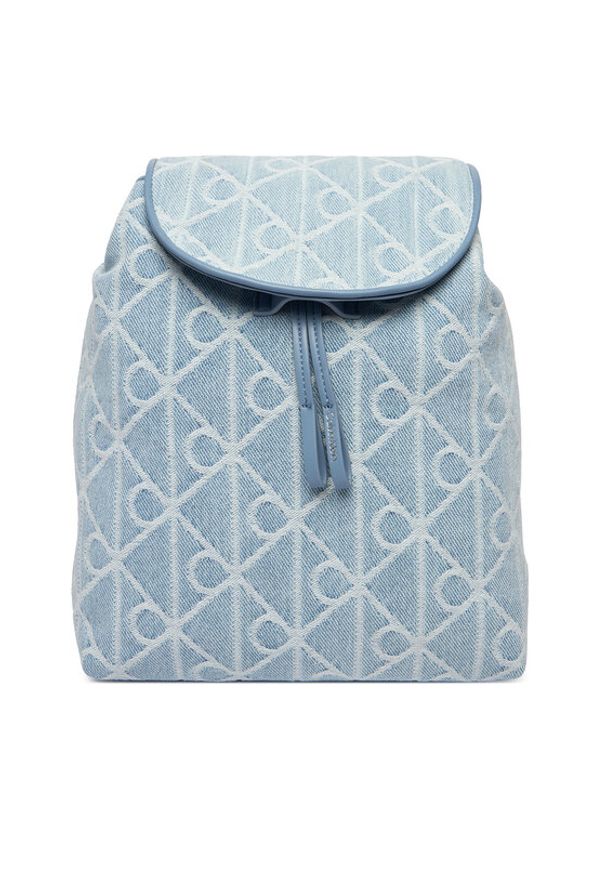 Calvin Klein Plecak Emblem Aop Denim Backpack LV04F3508G Niebieski. Kolor: niebieski. Materiał: materiał