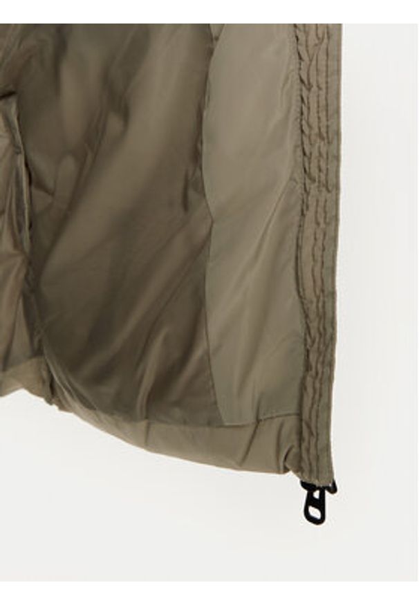 Vero Moda Kurtka zimowa Halsey 10290436 Beżowy Regular Fit. Kolor: beżowy. Materiał: syntetyk. Sezon: zima