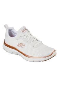 skechers - Buty do chodzenia damskie Skechers 12615WTRG. Kolor: biały. Materiał: tkanina, materiał. Szerokość cholewki: normalna. Sport: turystyka piesza