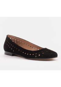 Marco Shoes Baleriny damskie z perforacją na cholewce czarne. Kolor: czarny. Szerokość cholewki: normalna #2