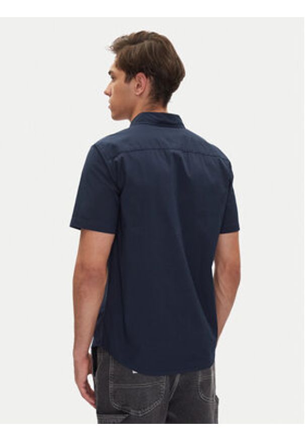 Mustang Koszula Gilroy 1016251 Granatowy Slim Fit. Kolor: niebieski. Materiał: bawełna