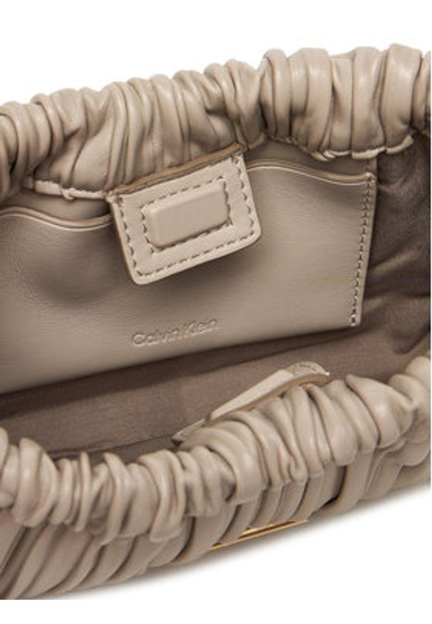 Calvin Klein Torebka Plisse Mini Drawstring Bag LV04F3077G Écru. Materiał: skórzane