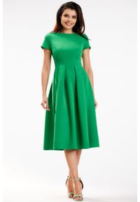 Awama - Wizytowa Sukienka Midi z Krótkim Rękawem - Zielona. Kolor: zielony. Materiał: elastan, poliester. Długość rękawa: krótki rękaw. Styl: wizytowy. Długość: midi