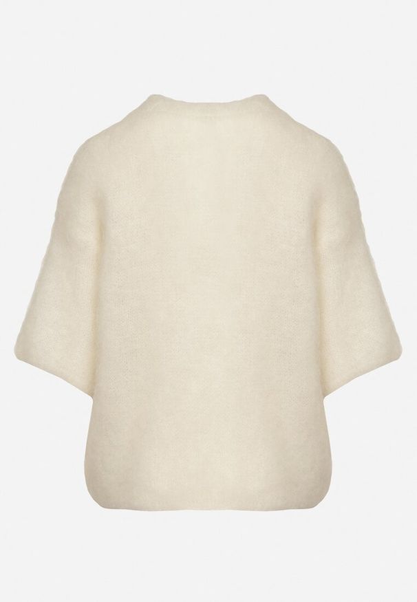 Born2be - Jasnobeżowy Moherowy Sweter o Kroju Nietoperza z Rękawami 3/4 Eleanira. Okazja: na co dzień. Kolor: beżowy. Materiał: moher. Wzór: aplikacja, ze splotem. Sezon: zima, jesień. Styl: klasyczny, casual, elegancki