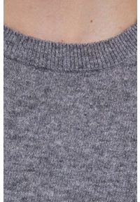 United Colors of Benetton sweter wełniany kolor szary. Kolor: szary. Materiał: wełna. Wzór: gładki. Styl: klasyczny #3