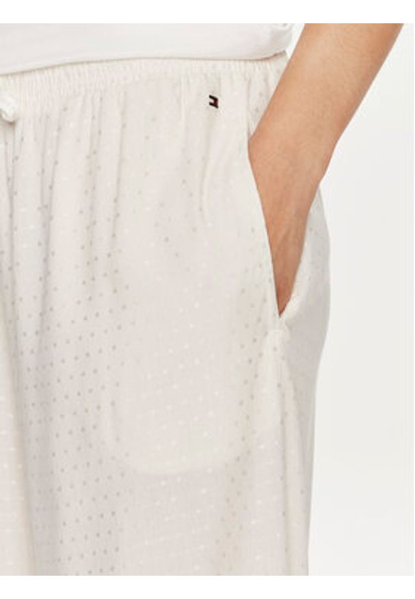 TOMMY HILFIGER - Tommy Hilfiger Spodnie piżamowe UW0UW05230 Écru Relaxed Fit. Materiał: wiskoza