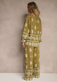 Renee - Ciemnozielony Komplet w Stylu Etno Spodnie z Gumką w Pasie i Bluzka Oversize Eviralyn. Kolor: zielony