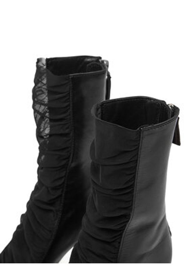 Patrizia Pepe Botki 2Y0020/V038-K103 Czarny. Kolor: czarny. Materiał: skóra