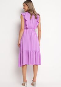 Born2be - Ciemnofioletowa Sukienka Klymamia. Kolor: fioletowy. Materiał: tkanina. Długość rękawa: bez rękawów. Wzór: jednolity, gładki. Styl: elegancki. Długość: midi #3