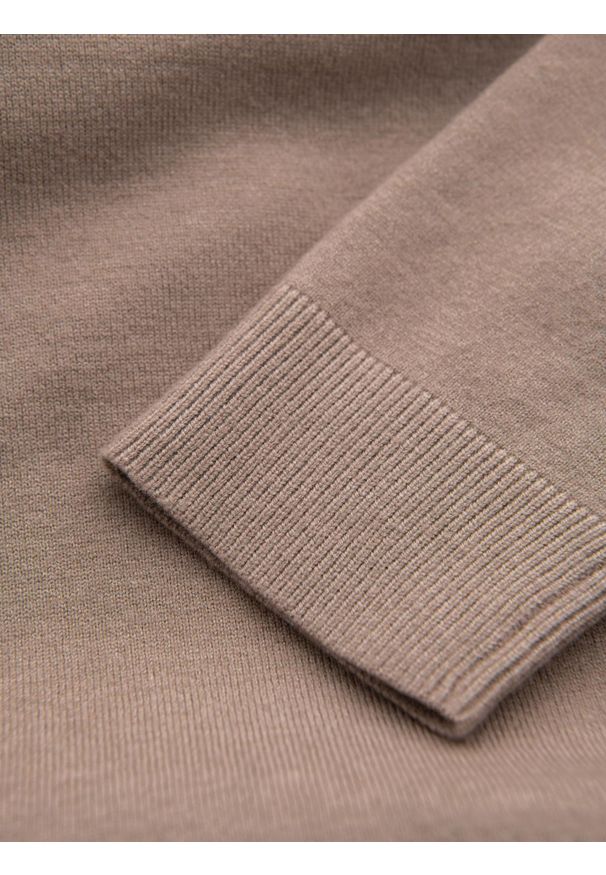 Ombre Clothing - Męski dzianinowy golf z wiskozą – ciemnobeżowy melanż V3 - Rozmiar: M. Typ kołnierza: golf. Kolor: beżowy. Materiał: wiskoza, dzianina. Wzór: melanż. Styl: klasyczny, elegancki
