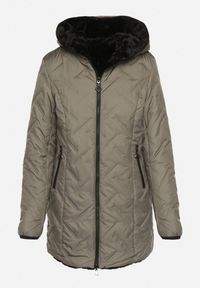 Born2be - Zielona Pikowana Kurtka Dwustronna z Kapturem i Futerkiem Rinaresa. Okazja: na co dzień. Typ kołnierza: kaptur. Kolor: zielony. Materiał: futro. Styl: casual, elegancki #5