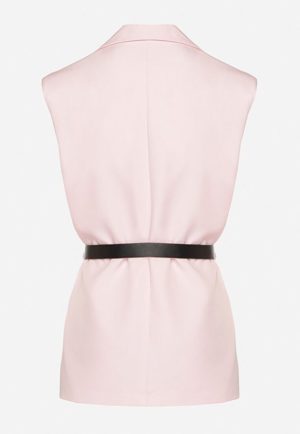 Born2be - Różowa Kamizelka Garniturowa Oversize na Guzik z Paskiem Melazi. Okazja: na co dzień, do pracy, na spotkanie biznesowe. Kolor: różowy. Materiał: jeans. Wzór: aplikacja. Styl: biznesowy, klasyczny, casual, elegancki