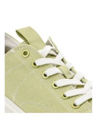 Zielone Sneakersy Tamaris Modne Obuwie Damskie. Okazja: na co dzień, na spacer. Zapięcie: sznurówki. Kolor: zielony. Materiał: materiał. Sezon: lato, wiosna. Sport: turystyka piesza
