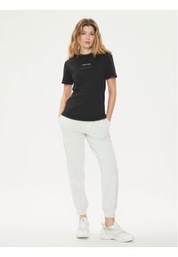 Calvin Klein T-Shirt Multi Logo K20K207215 Czarny Regular Fit. Kolor: czarny. Materiał: bawełna