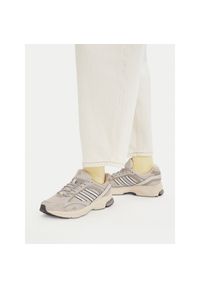 Adidas - Sneakersy adidas. Kolor: beżowy #1