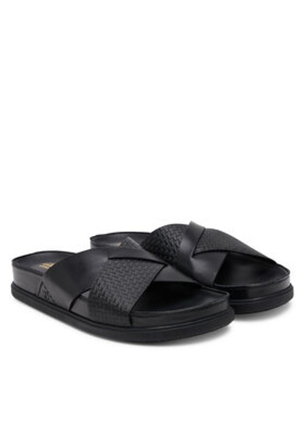 Clarks Klapki Torford Cross 26181382 Czarny. Kolor: czarny. Materiał: skóra