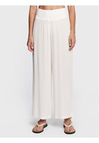 Lauren Ralph Lauren Spodnie materiałowe 20151090 Biały Regular Fit. Kolor: biały. Materiał: wiskoza