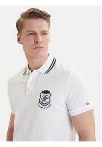 TOMMY HILFIGER - Tommy Hilfiger Polo Badge MW0MW43061 Biały Regular Fit. Typ kołnierza: polo. Kolor: biały. Materiał: bawełna #5