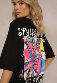 Renee - Czarny Bawełniany T-shirt o Fasonie Oversize z Nadrukiem na Przodzie Lisitha. Kolor: czarny. Materiał: bawełna. Wzór: nadruk #2