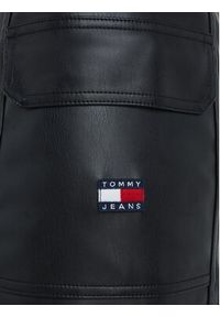 Tommy Jeans Spódnica z imitacji skóry DW0DW16514 Czarny Slim Fit. Kolor: czarny. Materiał: skóra #7