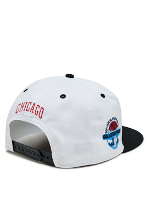 New Era Czapka White Crown Patch 950 Bulls 60364270 Biały. Kolor: biały. Materiał: bawełna, materiał