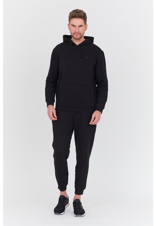 Guess - GUESS Czarna bluza Aldwin Hooded. Kolor: czarny