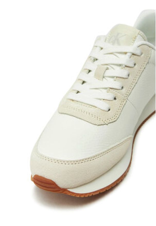 Calvin Klein Jeans Sneakersy Runner Laceup Low Mix Mg YW0YW01798 Biały. Kolor: biały. Materiał: skóra, zamsz