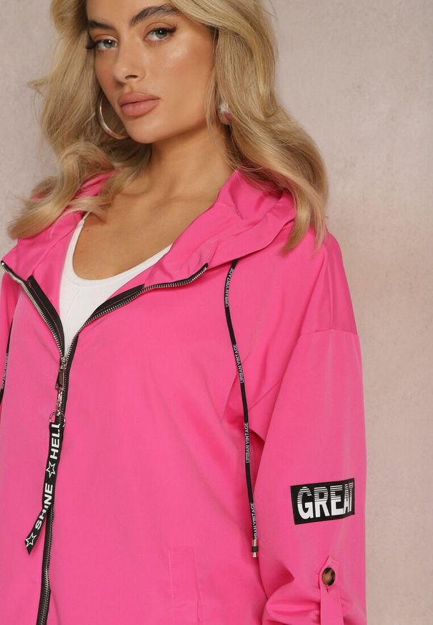 Renee - Różowa Kurtka Wiatrówka Oversize Palishe. Kolor: różowy. Długość rękawa: długi rękaw. Długość: długie. Styl: elegancki