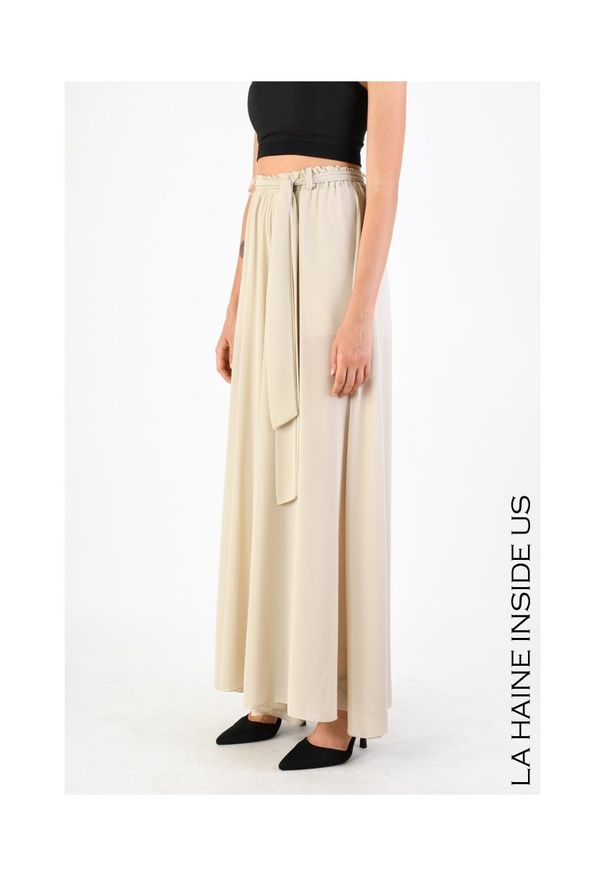 La Haine Inside Us Spodnie | LW 739 | Kobieta | Piaskowy. Okazja: na co dzień. Materiał: poliester. Długość: krótkie. Styl: casual, elegancki