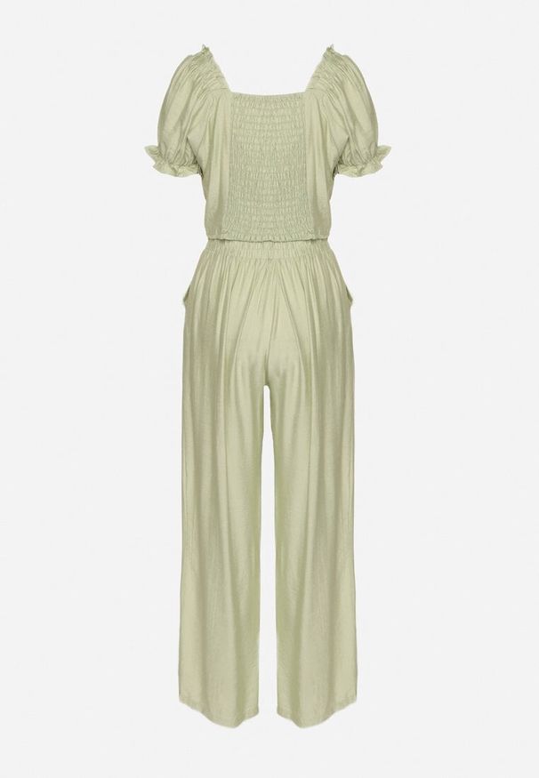 Born2be - Jasnozielony Wiskozowy Komplet Spodnie o Szerokim Kroju i Top Heltebia. Kolor: zielony. Materiał: wiskoza