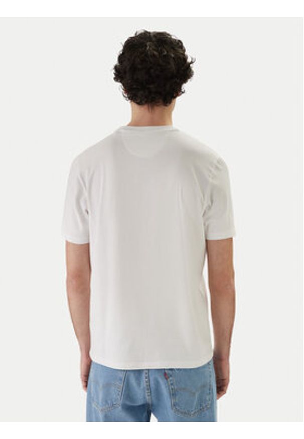 Guess T-Shirt GUESS x NORTH SAILS M6GI40 K3322 Biały Regular Fit. Kolor: biały. Materiał: bawełna