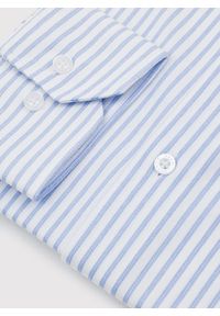 Pako Lorente - PAKO LORENTE - Błękitna koszula w prążek. Typ kołnierza: kołnierzyk włoski. Kolor: niebieski. Materiał: dzianina, poliester, bawełna. Długość rękawa: długi rękaw. Długość: długie. Wzór: prążki #5