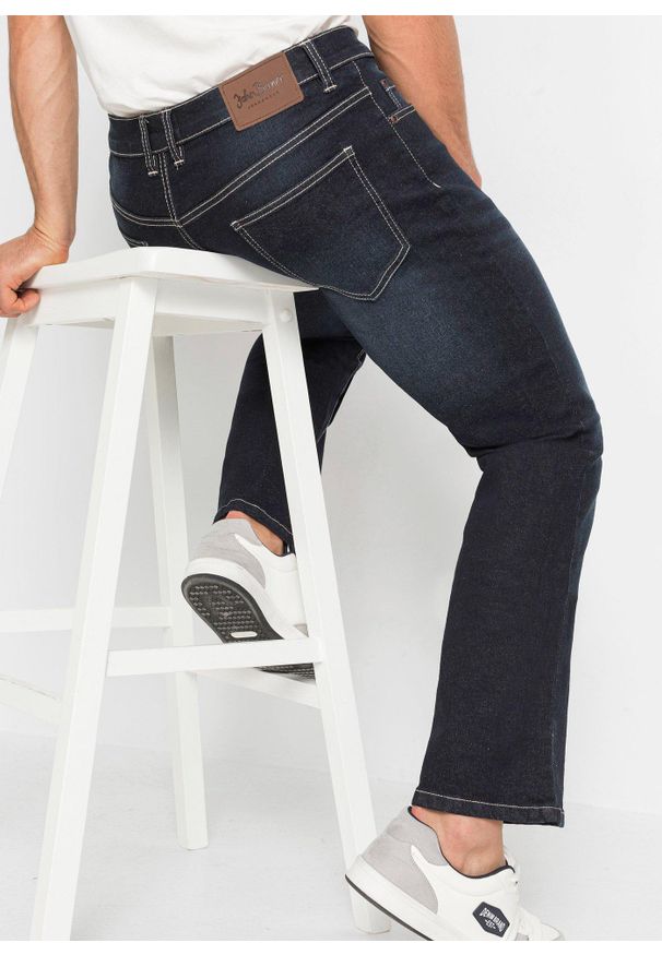 bonprix - Jeansy regular fit, o kroju bootcut. Kolor: niebieski