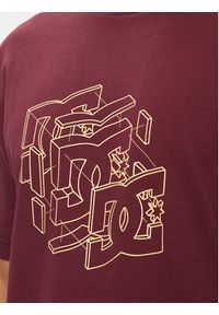 DC Shoes T-Shirt Rebuild Hss ADYZT05337 Bordowy Regular Fit. Kolor: czerwony. Materiał: bawełna