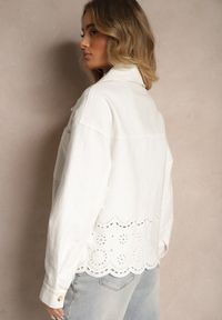Renee - Biała Kurtka Ażurowa o Koszulowym Kroju z Kieszeniami Leniera. Okazja: na co dzień. Kolor: biały. Materiał: jeans. Wzór: ażurowy. Sezon: wiosna. Styl: klasyczny, elegancki, casual #5