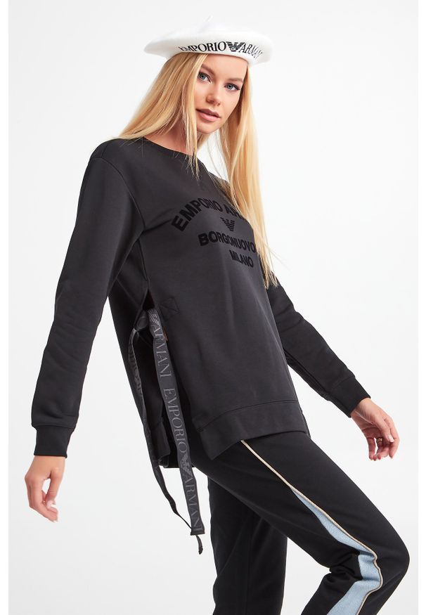 Emporio Armani - BLUZA EMPORIO ARMANI. Długość rękawa: długi rękaw. Długość: długie. Wzór: nadruk