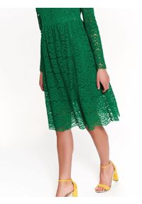 TOP SECRET - Koronkowa sukienka z podwyższonym stanem. Kolor: zielony. Materiał: koronka. Sezon: wiosna. Typ sukienki: proste. Styl: elegancki #7